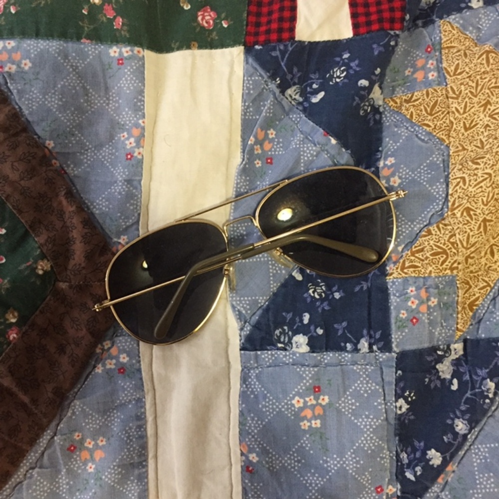 Blue aviators - Picture 2 of 3